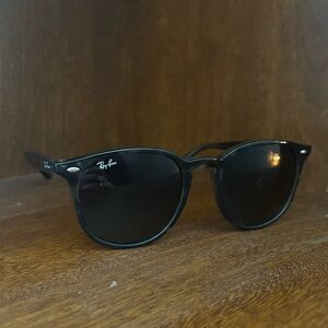 Ray-Ban Classic Clubmaster Sunglasses - Unisex